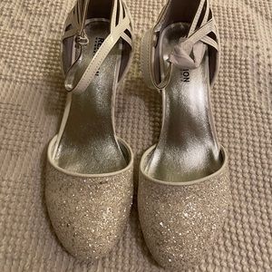 silver/ white glitter/platforms new in box